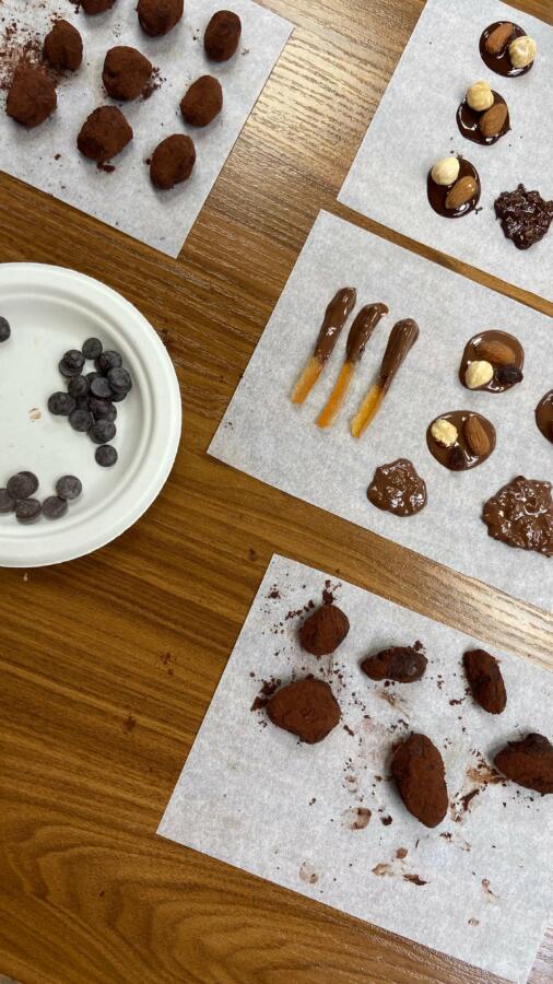 Tast de Xocolata amb Taller de Bombons