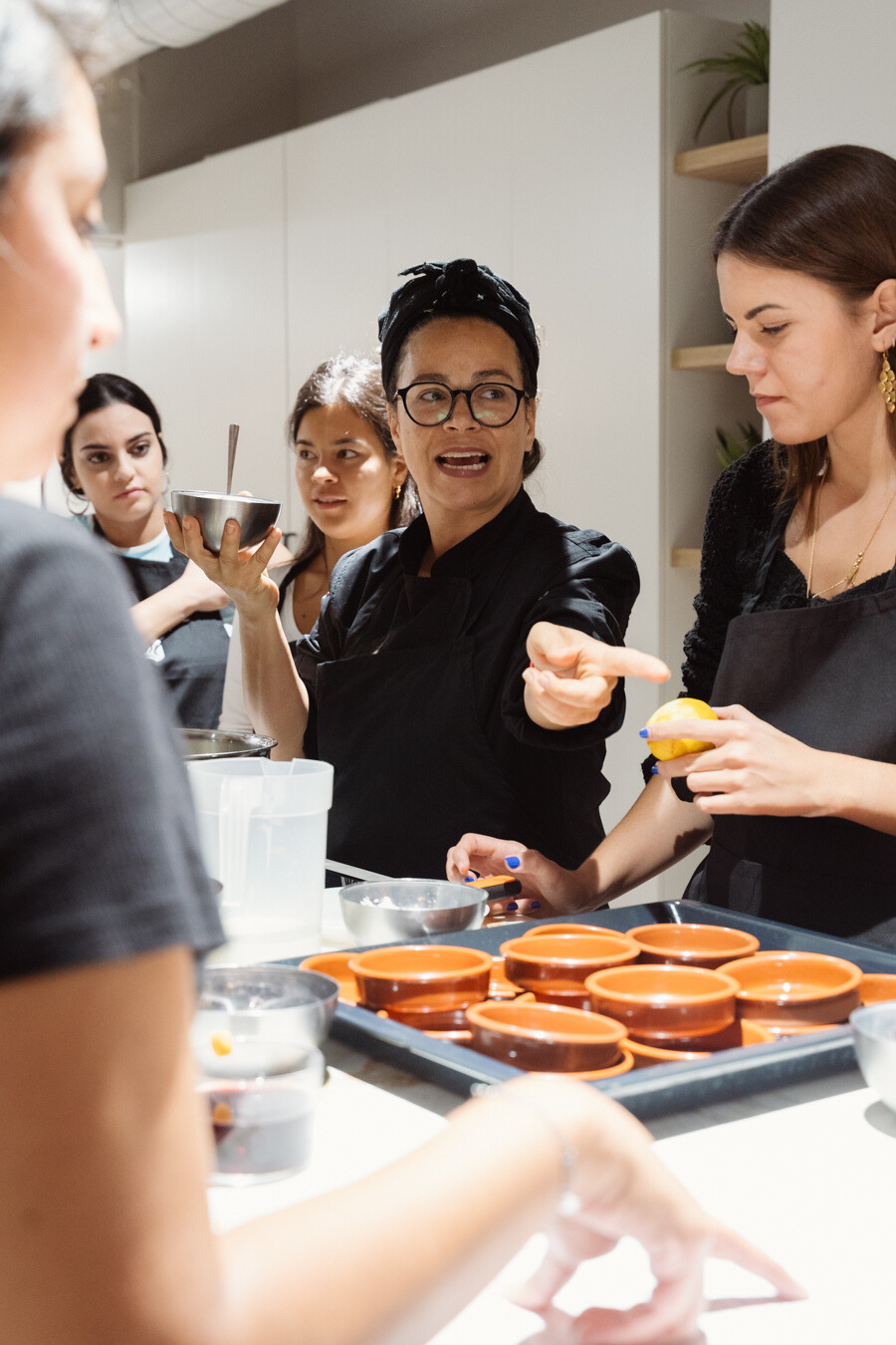 Team Building Masterchef en Barcelona - Experiencias Únicas para tu ...