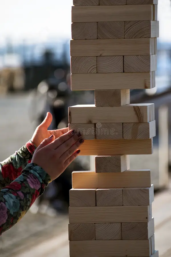 la torre de Babel team building y dinámicas de empresa